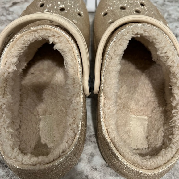 Size 13 croc with fur - Picture 3 of 4